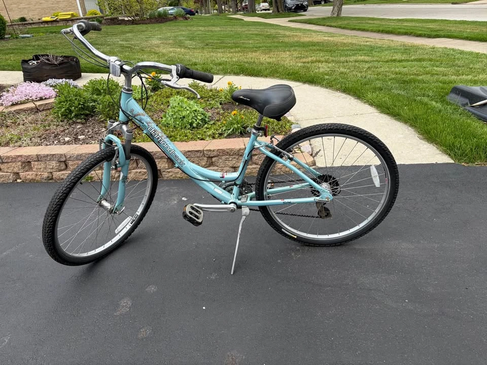 Diamondback Women's Bike - Small - photo 2