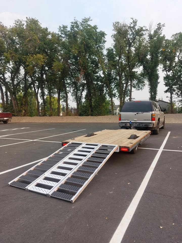 2018 Lionel Motorsport Low Deck Trailer - photo 3