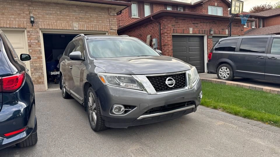 2015 Nissan Pathfinder Platinum