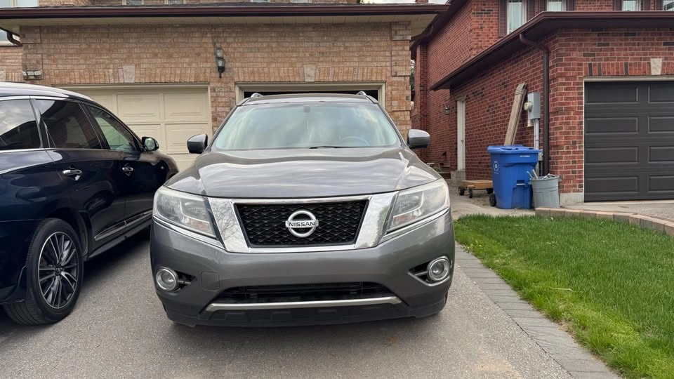 2015 Nissan Pathfinder Platinum - photo 2