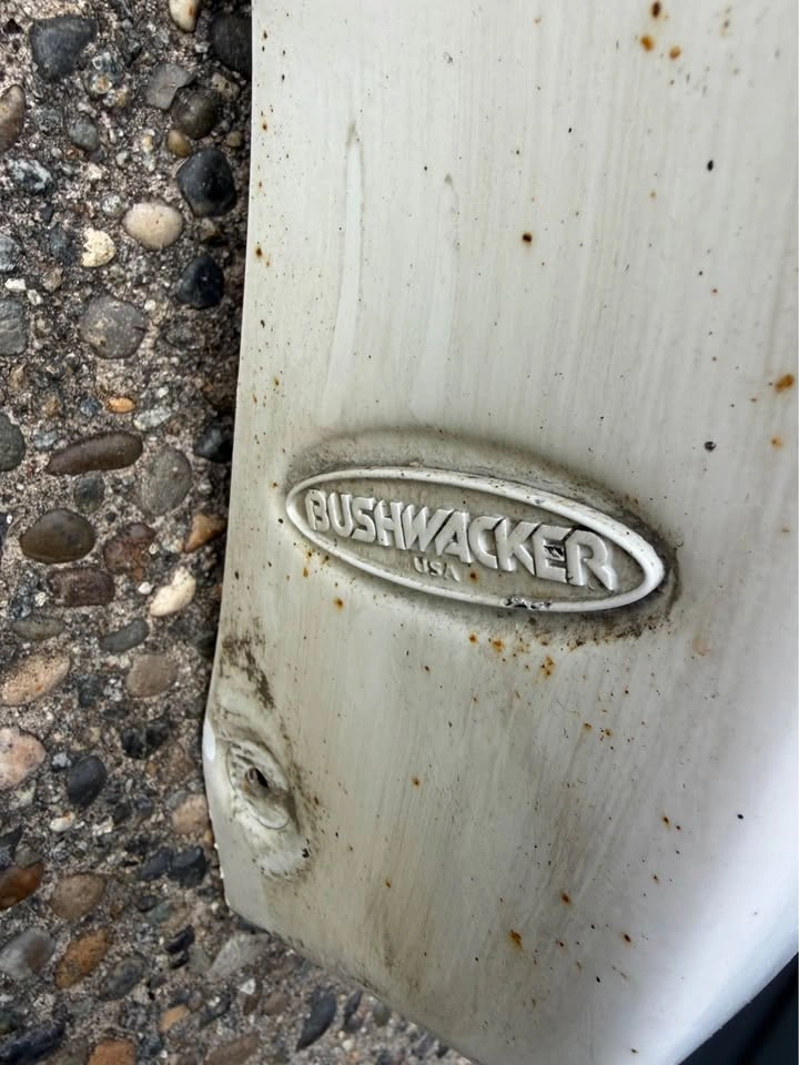 Bushwacker white fender flares 3 pc - photo 2