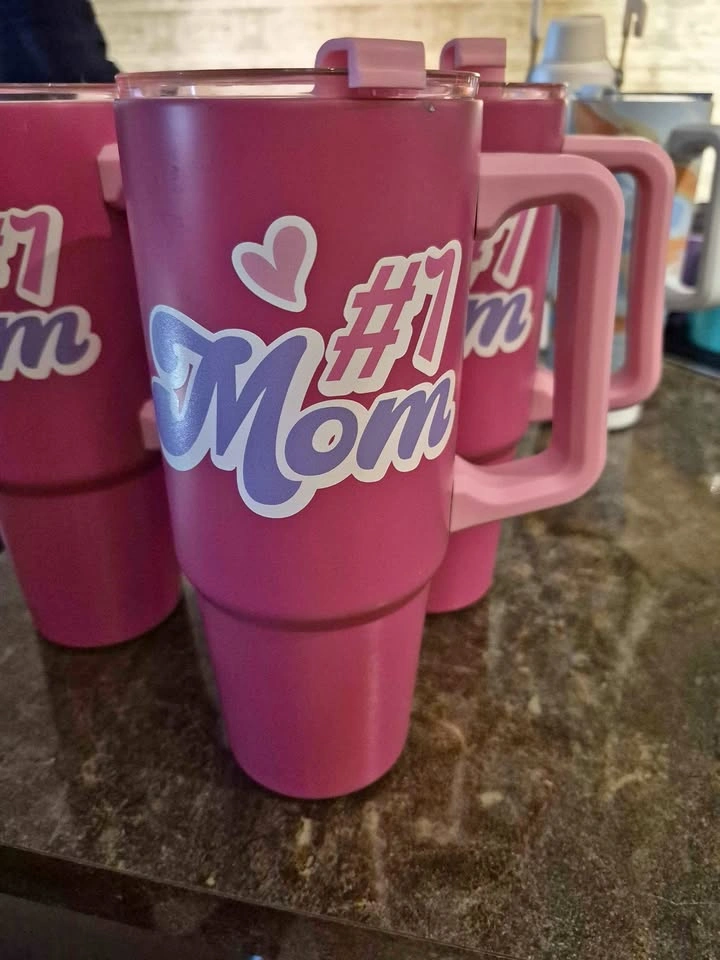 Brand New Stainless Steel #1 Mom Tumbler