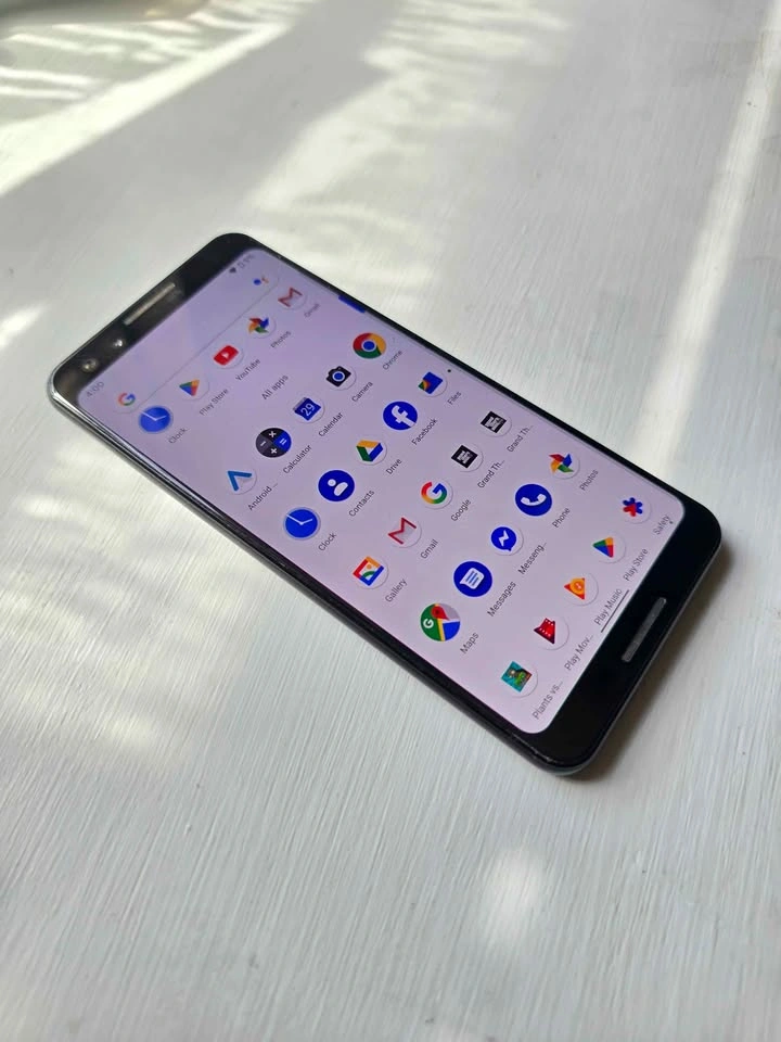 Google Pixel 3 'Black' 128GB Unlocked - photo 2