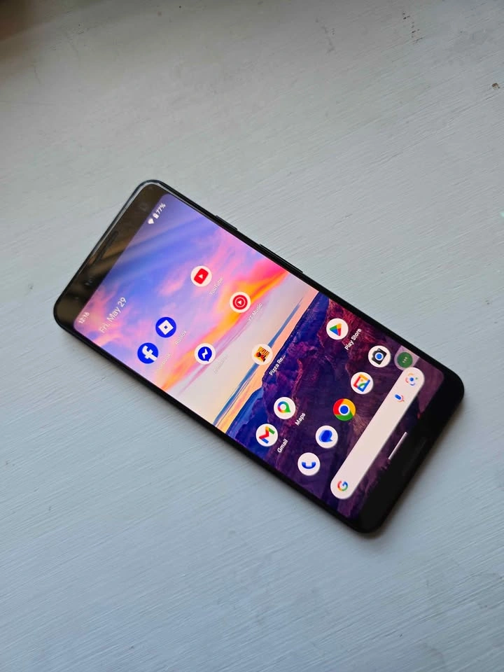 Google Pixel 3 'Black' 64GB Unlocked - photo 2