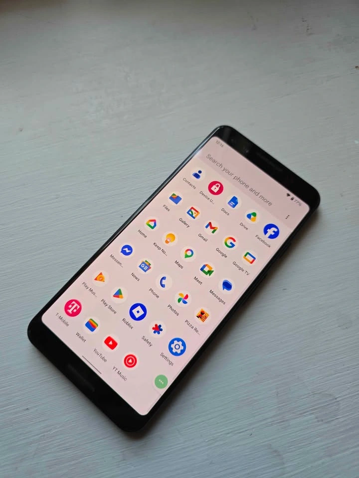 Google Pixel 3 'Black' 64GB Unlocked - photo 4