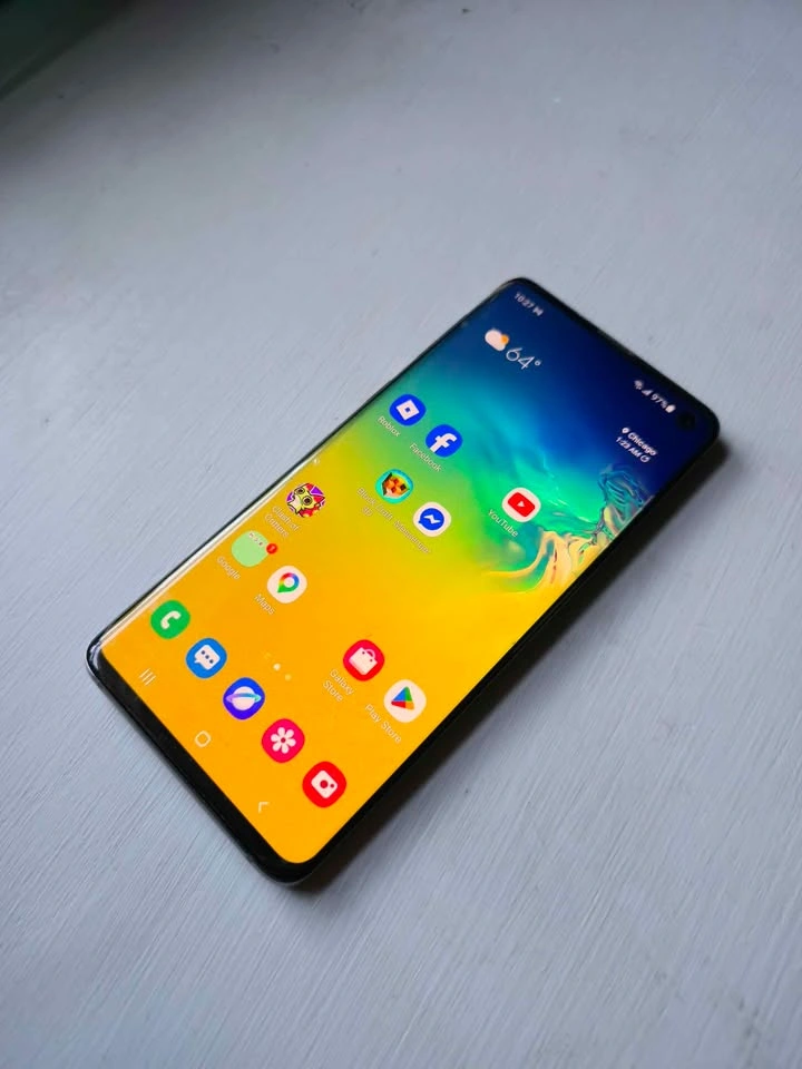 Samsung Galaxy S10 'Prism Black' 128GB Unlocked - photo 3