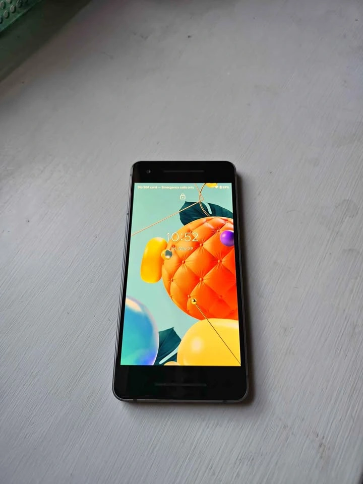 Google Pixel 2 'Just Black' 64GB Unlocked