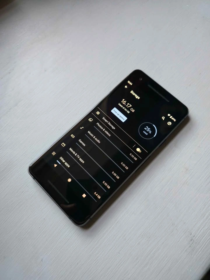 Google Pixel 2 'Just Black' 64GB Unlocked - photo 3
