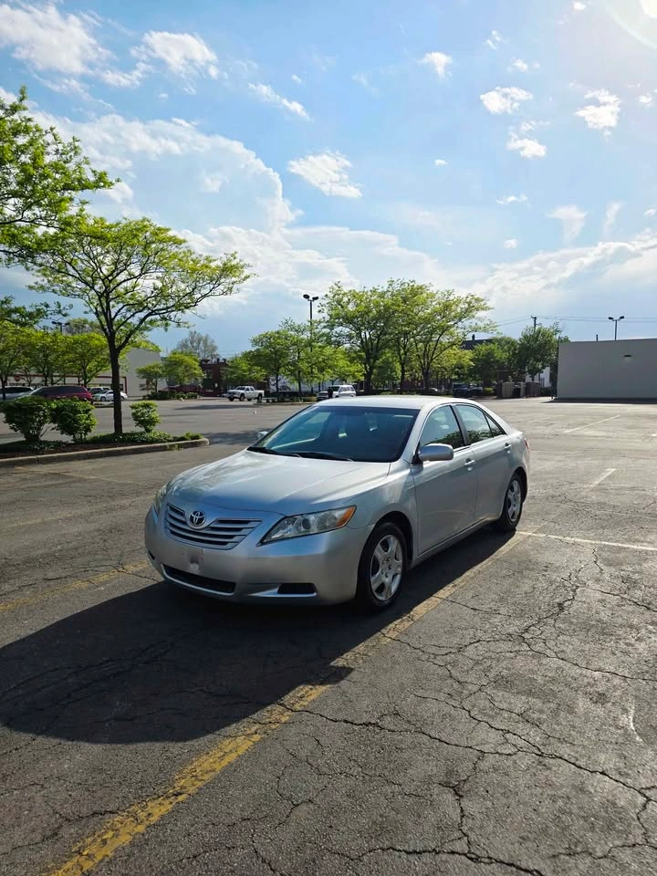 2007 Toyota Camry LE Sedan 4D - photo 3