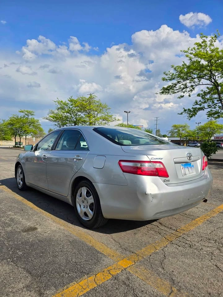 2007 Toyota Camry LE Sedan 4D - photo 5