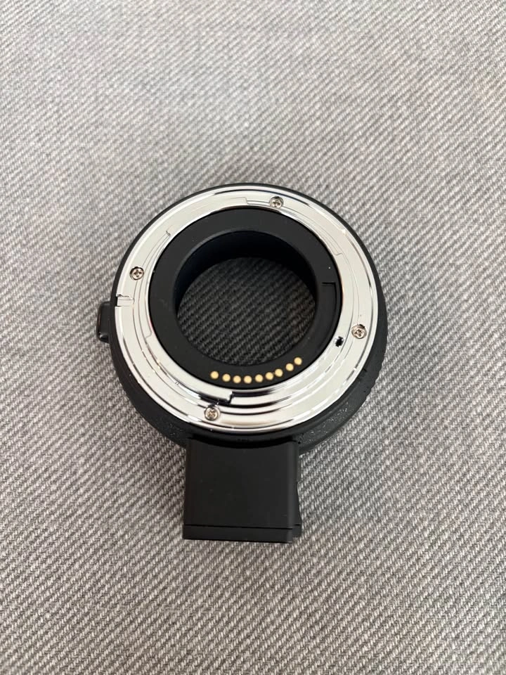 Commlite Auto Focus Adapter EF-EOSM - photo 4