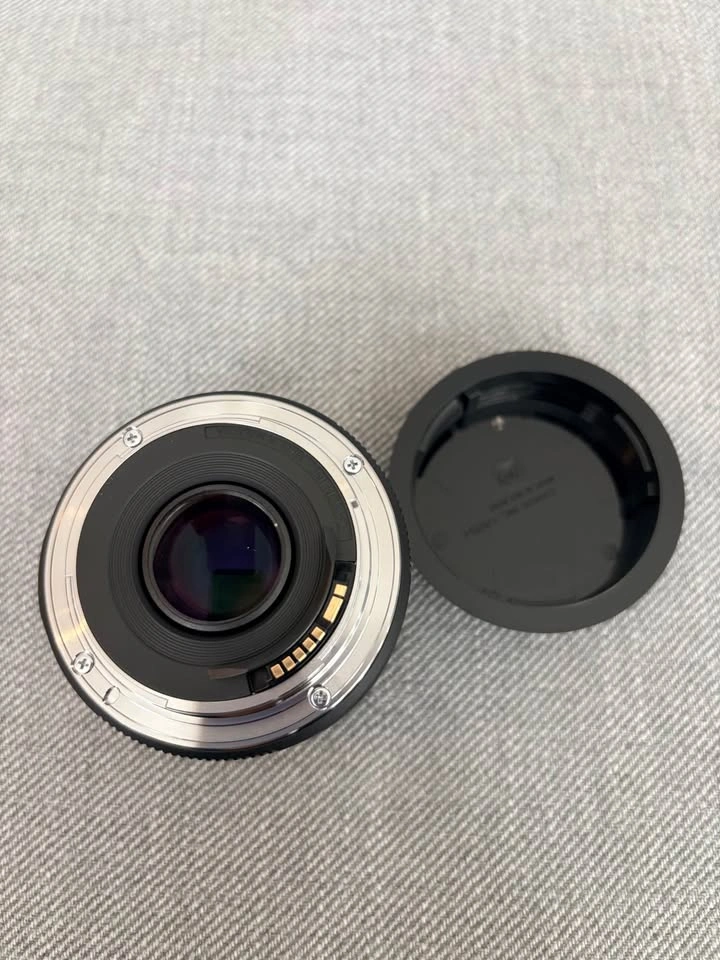 Canon EF 50mm 1.8 STM Lens - photo 3