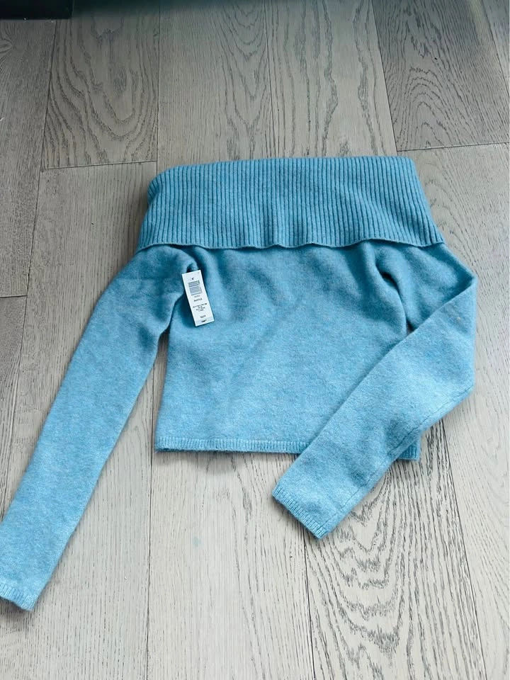 Aritzia Babaton Bustle Wool Blend Sweater - photo 5