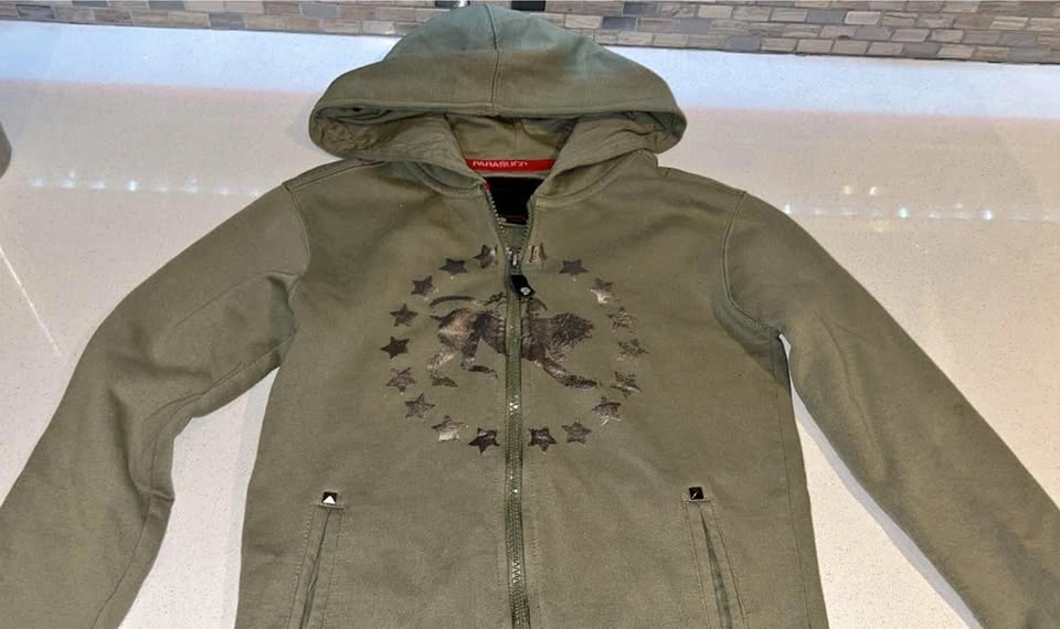 Boys Parasuco hoodie size L