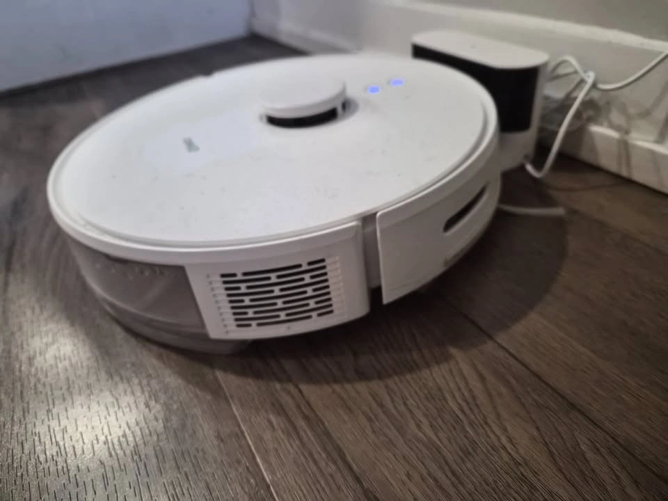 Robo360 Robot Vacuum Cleaner – C$160 - photo 2