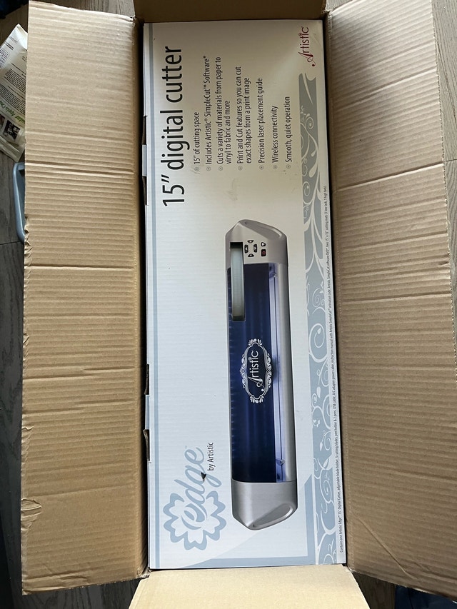Artistic Edge 15" Digital Cutter