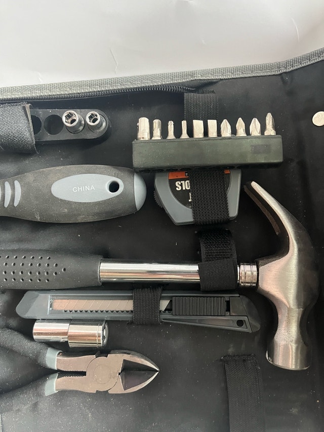 Tool Kit Like New - photo 3
