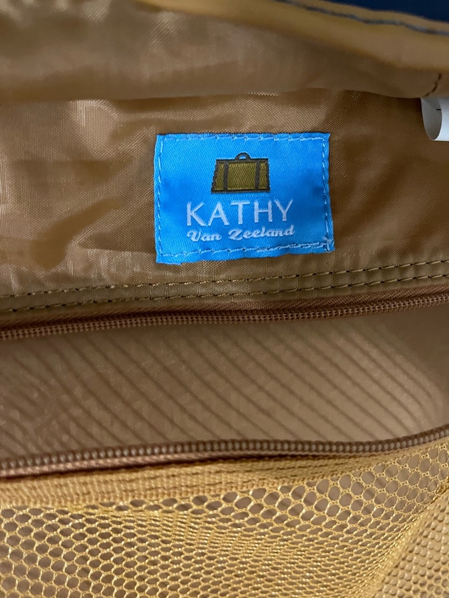 Kathy Van Zeeland Luggage - photo 5