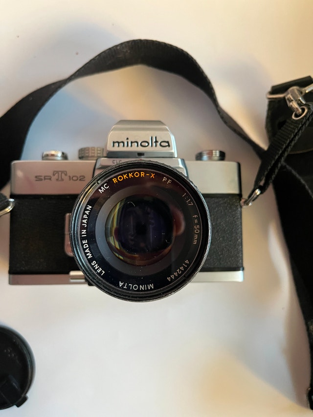 Vintage Minolta Film Camera Kit w/ Sekonic Light Meter, Flash - photo 3