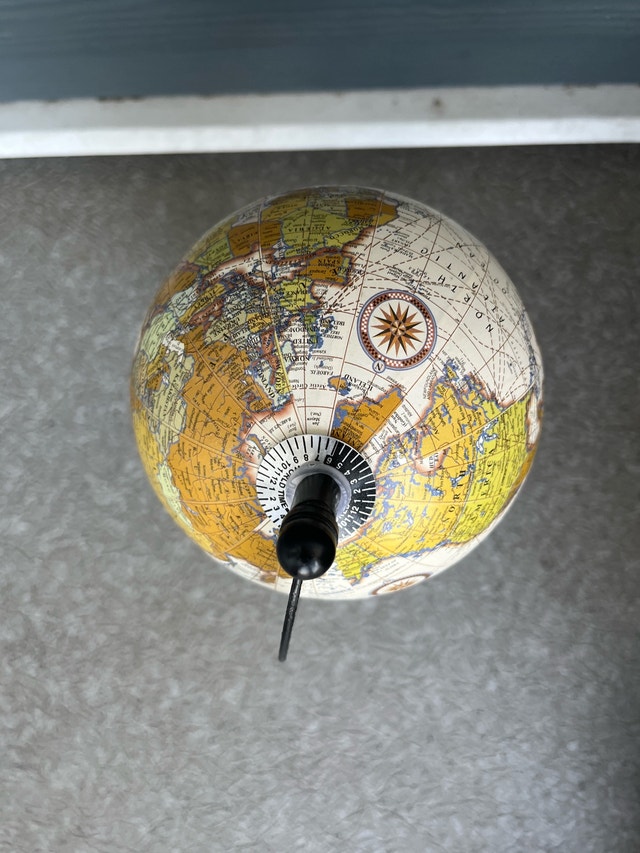 Small office decor globe - photo 3