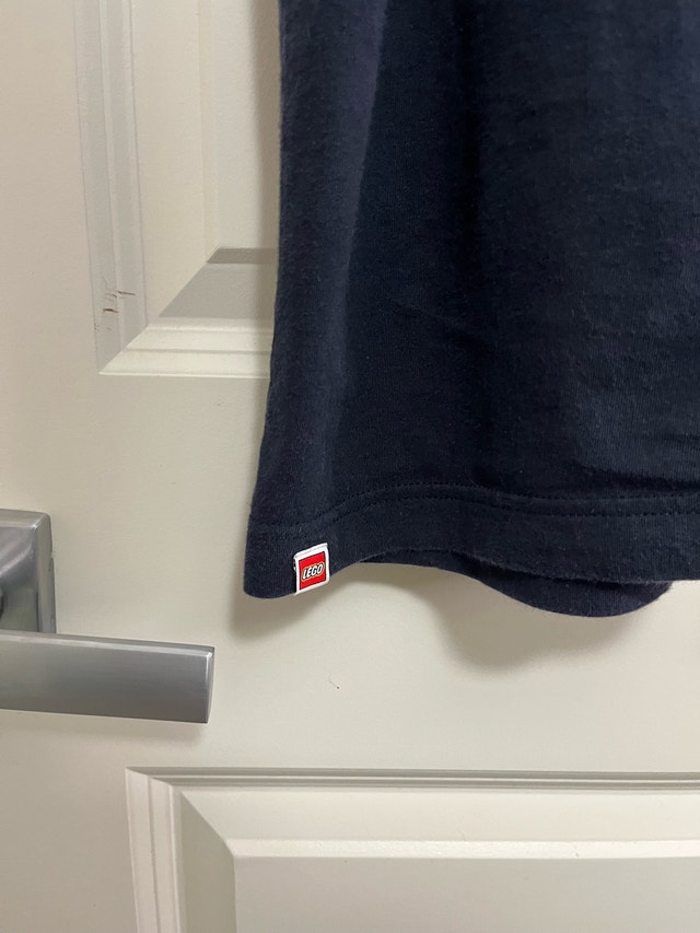 Uniqlo LEGO Limited Edition Navy Tee M - photo 3