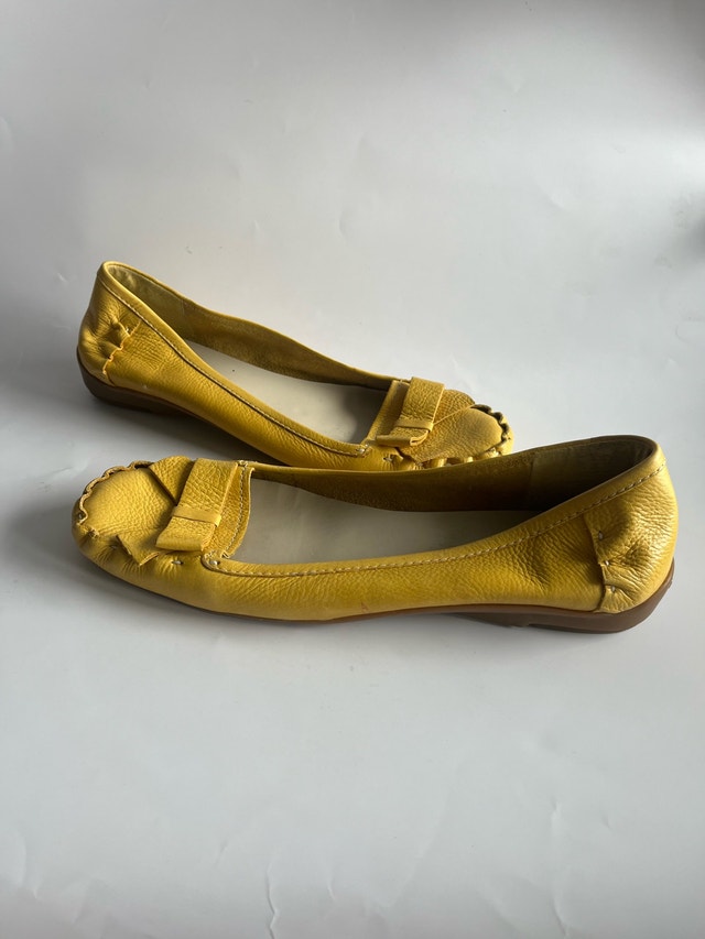 Nine West Yellow Moccasin Flats Casual Slip-Ons Size 10 - photo 2