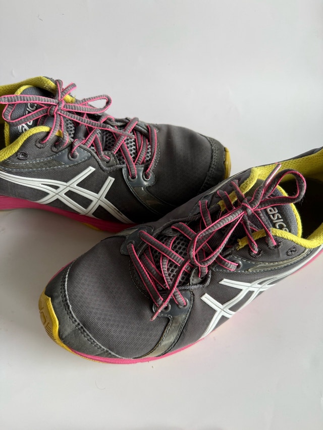 Asics Gel-Ipera Women's Running Shoes US 8 - photo 2