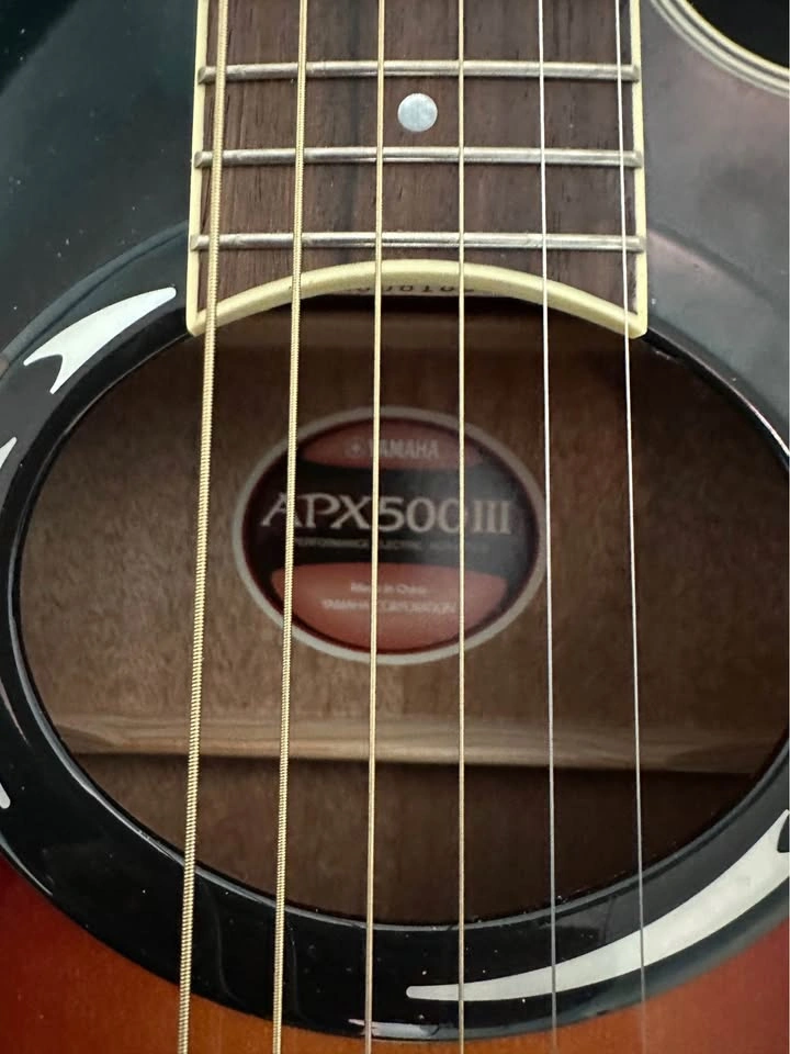 Acoustic Guitar Yamaha APX500III - photo 4