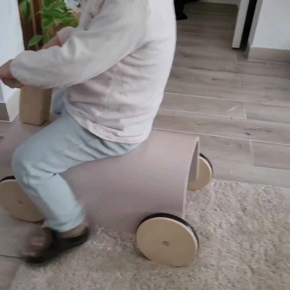 Truck ride on, wooden, for toddlers - photo 4