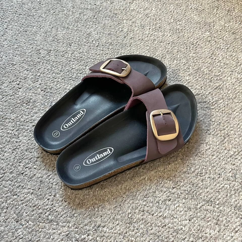 Outland Slip on Sandals Size 8