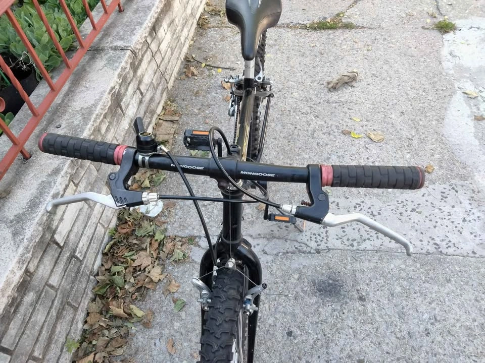 Mongoose 24" Mountain Bike - photo 3