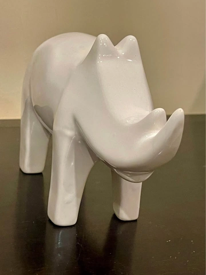 White Rhino Sculpture Decor Ceramic Rhinoceros Statue 10x6 - photo 2