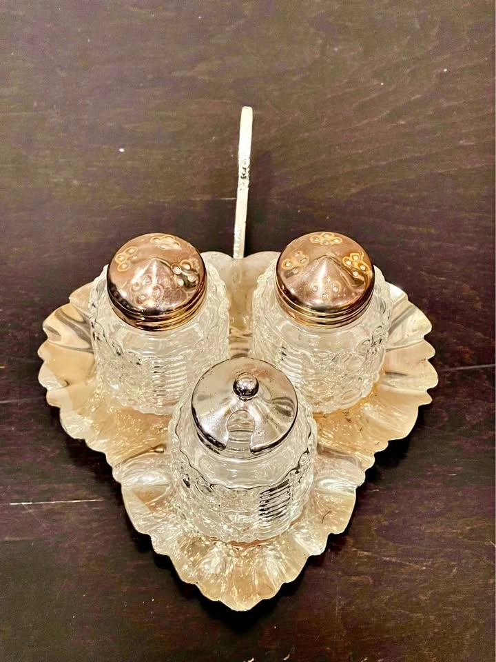 Vintage Queen Anne Cruet Set - 4 Pc Silver Plated