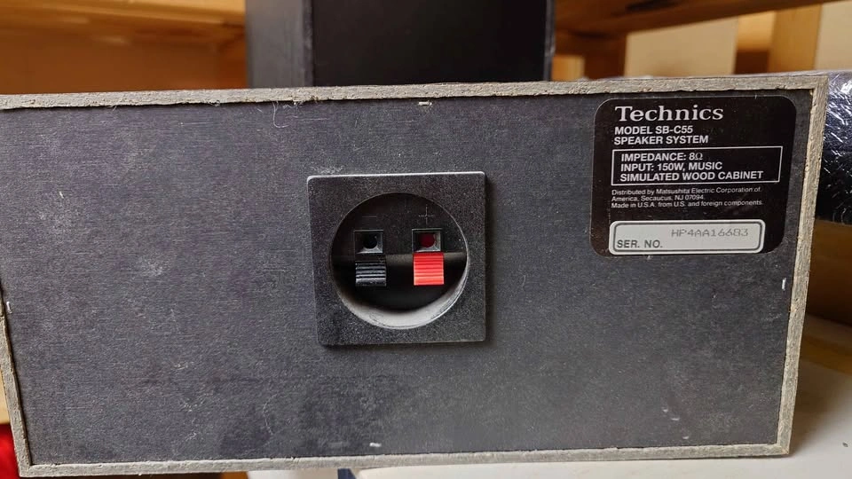 2 Sony 1 Toshiba Speaker - photo 4