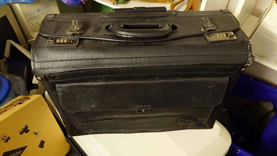 Vintage Black Leather Briefcase (Combination Lock)