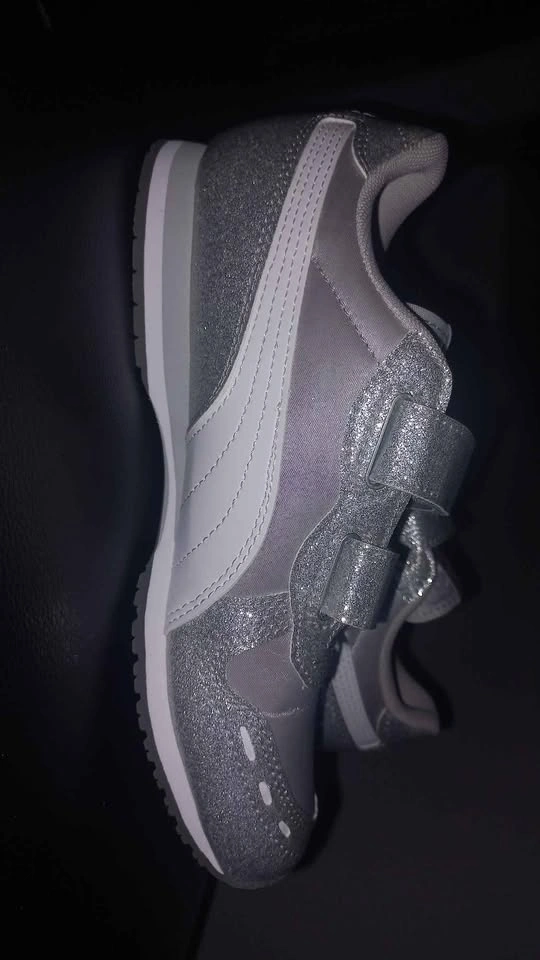 Girl's sneakers - photo 3