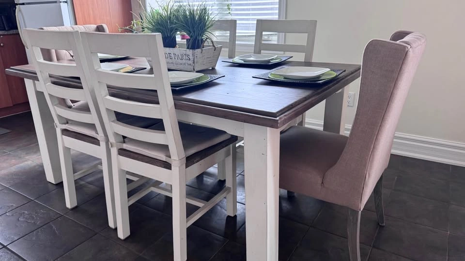 Urban Barn Farmhouse Extendable Dining Table Set – 6 Chairs - photo 3