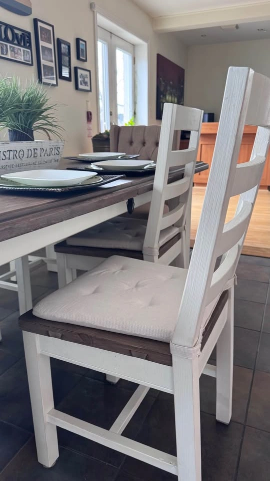 Urban Barn Farmhouse Extendable Dining Table Set – 6 Chairs - photo 5
