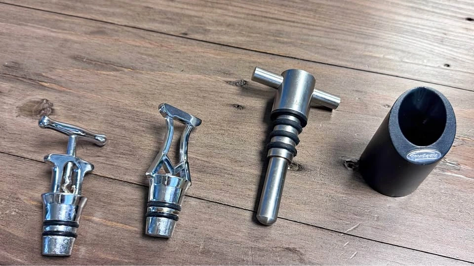 Metal Wine Bottle Cork Toppers – Decorative Wine Stoppers