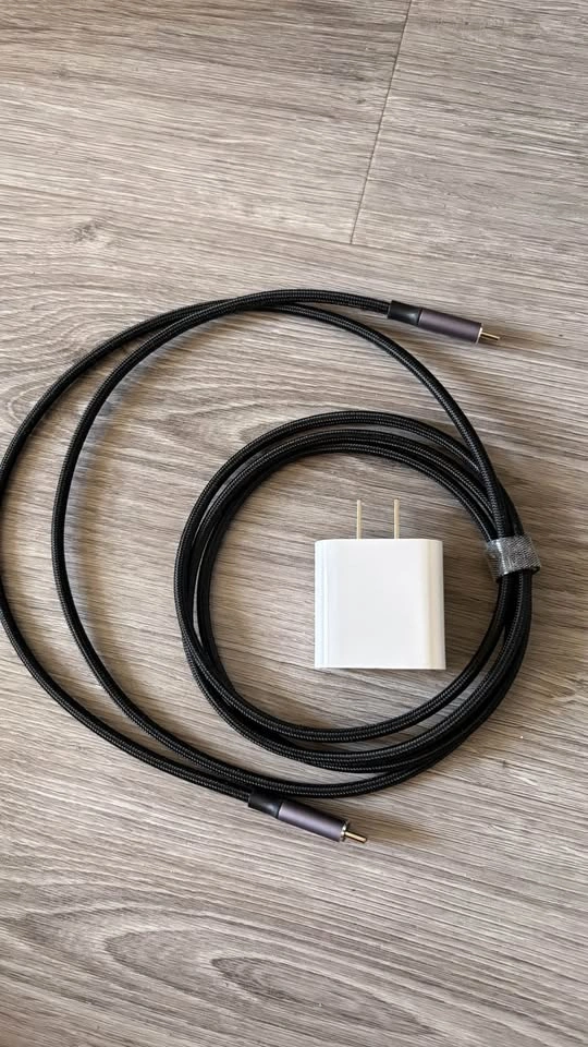 240W USB-C Cable with Wall Charger - photo 4