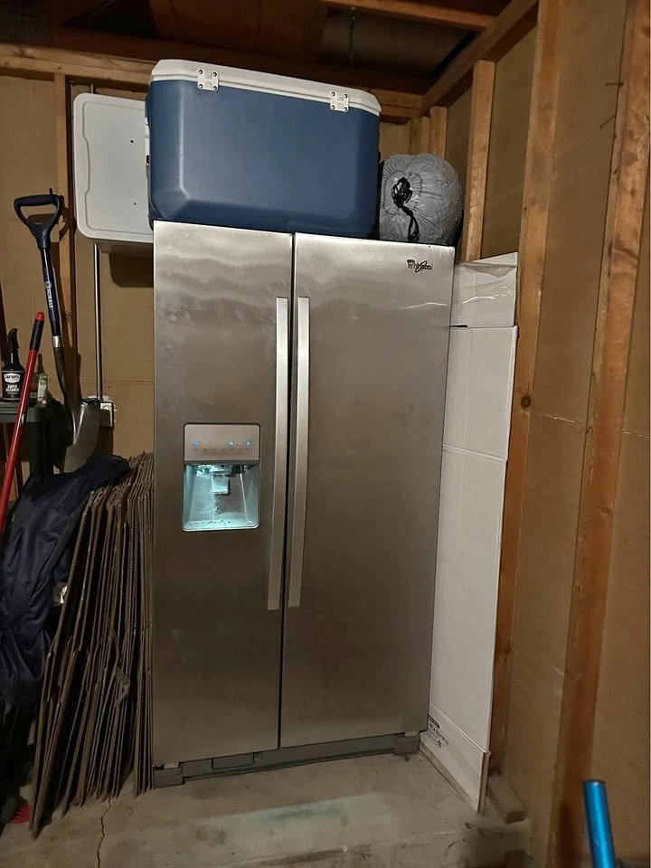 Whirlpool Refrigerator