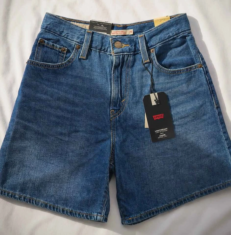 2 Pairs Levi's Shorts: High Rise Baggy (25) & Linen Baggy (26) - photo 4
