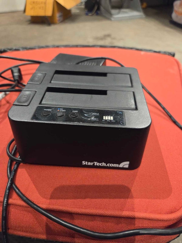 StarTech.com Hard Drive Docking Station SATDOCK22RE