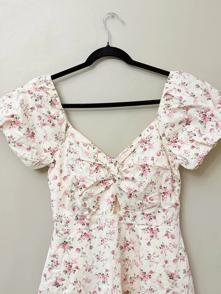 Floral Puff Sleeve Mini Dress with Cutout - Size Large - photo 3