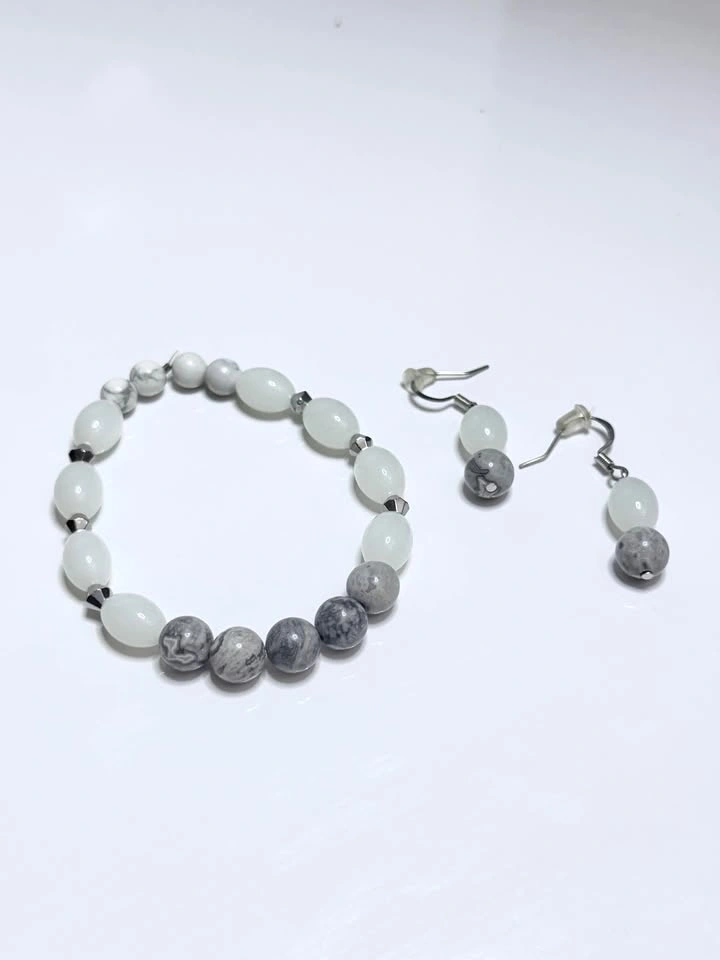 Handcrafted Natural Stone Bracelet + Earrings Set - photo 4