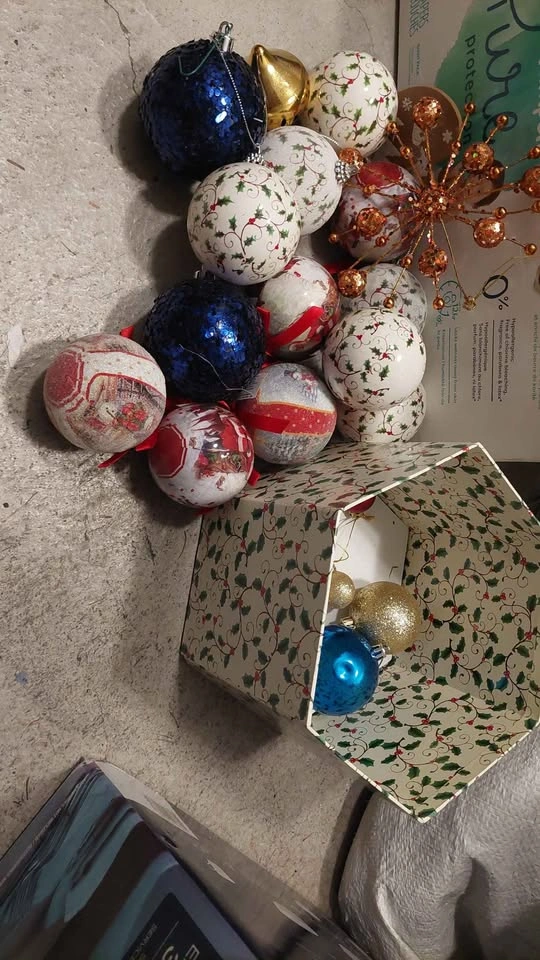 Ceramic Christmas figurine - photo 2