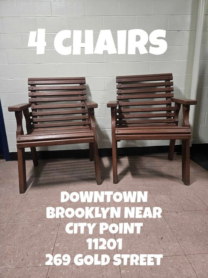 Set of 4 Wooden Slat Chairs - photo 2