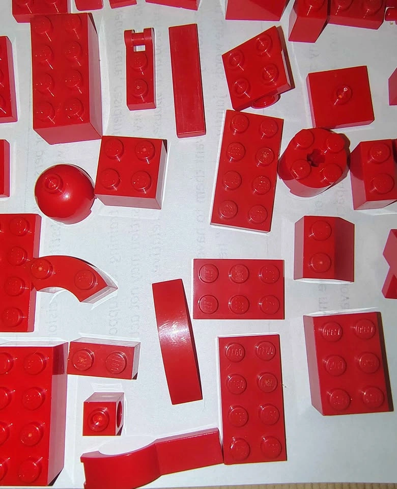 84 Pieces of Red LEGO - photo 4