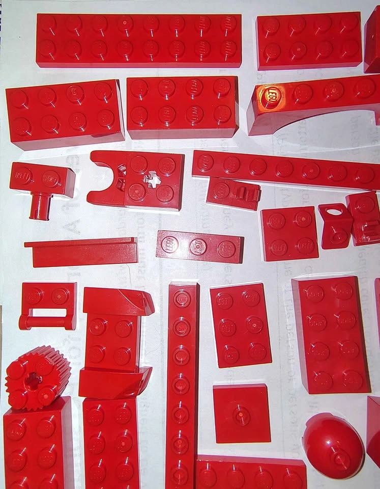 84 Pieces of Red LEGO - photo 5