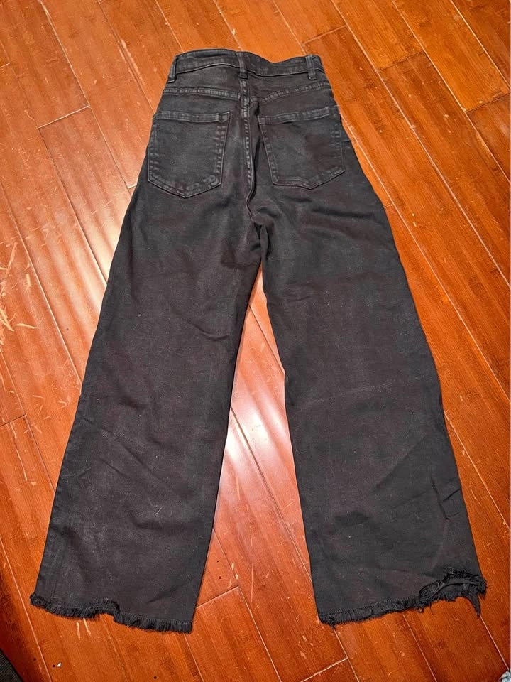 High-Rise H&M Black Jeans - Size 2